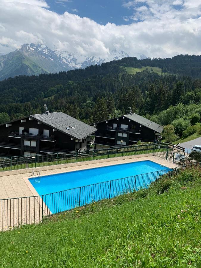 Studio Turquoise Quartier Grattague Vue Montblanc แซ็งต์-แฌร์เวส์-เลส์-แบ็งส์ ภายนอก รูปภาพ